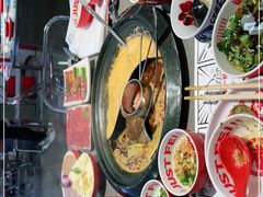 -生活如沸·顺德水牛奶火锅(大学路店)