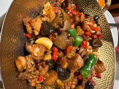 -湘西小馆(滨河路店)