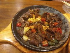 -老东镇啤酒屋海鲜加工·蒸汽海鲜·海鲜烧烤(台东店)