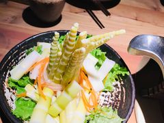 -湊湊火锅·茶憩(杭州湖滨银泰in77店)