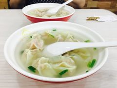 -珊珊小笼馆(仙霞路店)