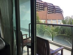 -三亚湾海居铂尔曼度假酒店