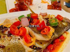 -山楂树融合菜餐厅