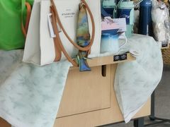 -星巴克(成都市中海右岸环宇坊店)