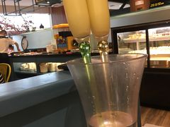 -小鱼小牛·鱼牛干锅·脆鱼火锅(世欧广场店)