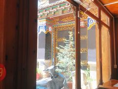 靠窗位-顺顺小吃(独克宗古城店)