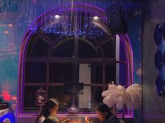 -Darling Queen·Mini·Live·House