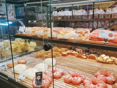 -爱达乐面包生日蛋糕(旭海时代广场店)