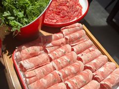 -毛辣果·贵州红酸汤牛肉火锅(西单店)