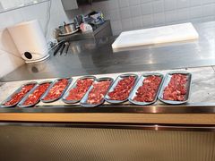 -张哞哞·鲜切牛肉自助火锅(高德置地店)
