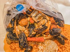 -The Boiling Crab宝灵蟹手抓海鲜(中国首店)