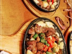 -老东镇啤酒屋海鲜加工·蒸汽海鲜·海鲜烧烤(台东店)