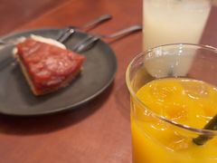 -羽深肉铺 Steak & Wine