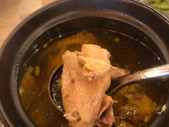 -山明水秀大饭店