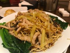 -广州中心皇冠假日酒店·百粤楼