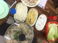 -三叔牛杂火锅店(三淮大街15号店)