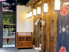 -聚汇三少·龙虾·中餐厅(莫邪路新天地店)