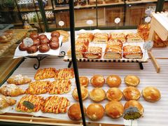 -秋田满满烘焙店