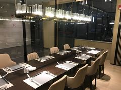 -航空港万怡酒店·万荟轩餐厅(航空港区远航路店)