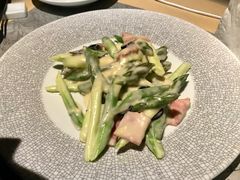-穹六人间 people 6(岳阳路店)