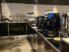 -上海中航虹桥机场泊悦酒店