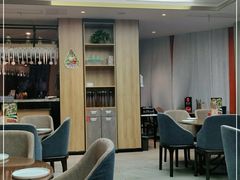 大堂-有红鸡毛店·川菜(建设路店)