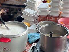 -芒果糯米饭摊子