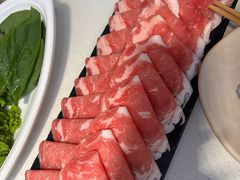 -老牌坊云南鱼豆花火锅(哈西万达店)