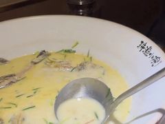 庐山西海大鱼头-耕渔小院·湖南鱼鲜(望城店)