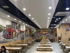 -江城燕子大排档(江汉路步行街店)