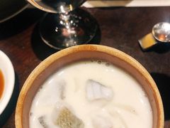 黄鱼煨面-杭州西子湖四季酒店·金沙厅