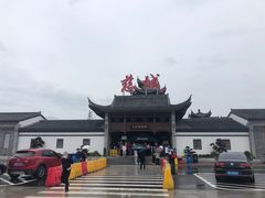 -慈城服务区-停车场