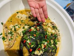 家烧大鱼头-海鸿荟·沿江菜(中山北路店)
