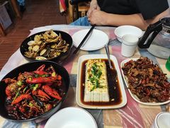 -吴记口味馆