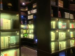 -钟书阁(松江泰晤士小镇店)