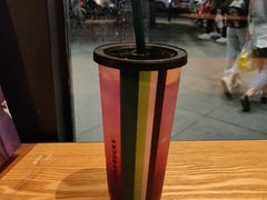 -星巴克(杭州湖滨银泰E区店)