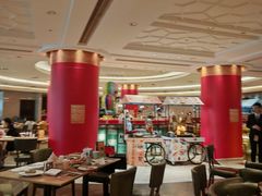 -咖啡苑自助餐厅·中国大饭店