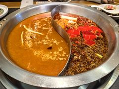 -沸炉重庆老火锅(军事博物馆店)