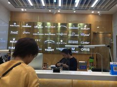 -亨得利名表服务中心(上海湾店)