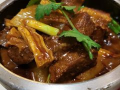 秘制酱焖牛腩-青城山六善酒店·紫氣園中餐厅