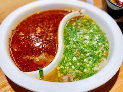 鸳鸯水煮牛肉-成都吃客(九眼桥店)