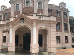 -香港大学
