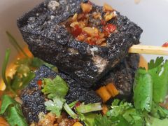 -黑色经典臭豆腐·湖南特产(坡子街特产局店)