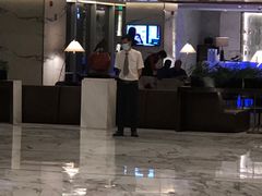 -上海宝华万豪酒店