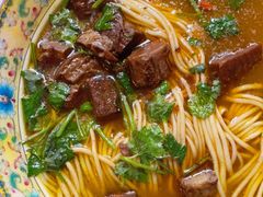 -金杨拉面王小吃面馆·牛三宝面·红烧牛肉粉
