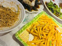 -肥肥虾庄·金牌油焖大虾(沙湖店)