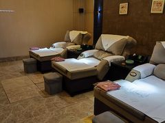 -金色印象·HiFi影音·按摩足疗PLUS(黄泥磅店)