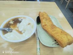 -筋饼豆腐脑一绝