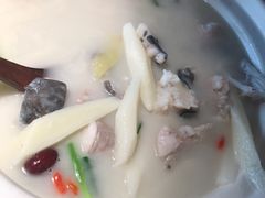 -老阿爸鲜鱼土菜(昆山花桥店)