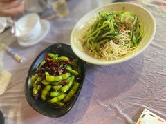 -肥肥虾庄·金牌油焖大虾(汉口城市广场店)